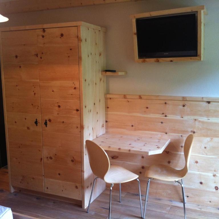 Pension und Apartment Edelweiß - Chambre Double avec Balcon - 24
