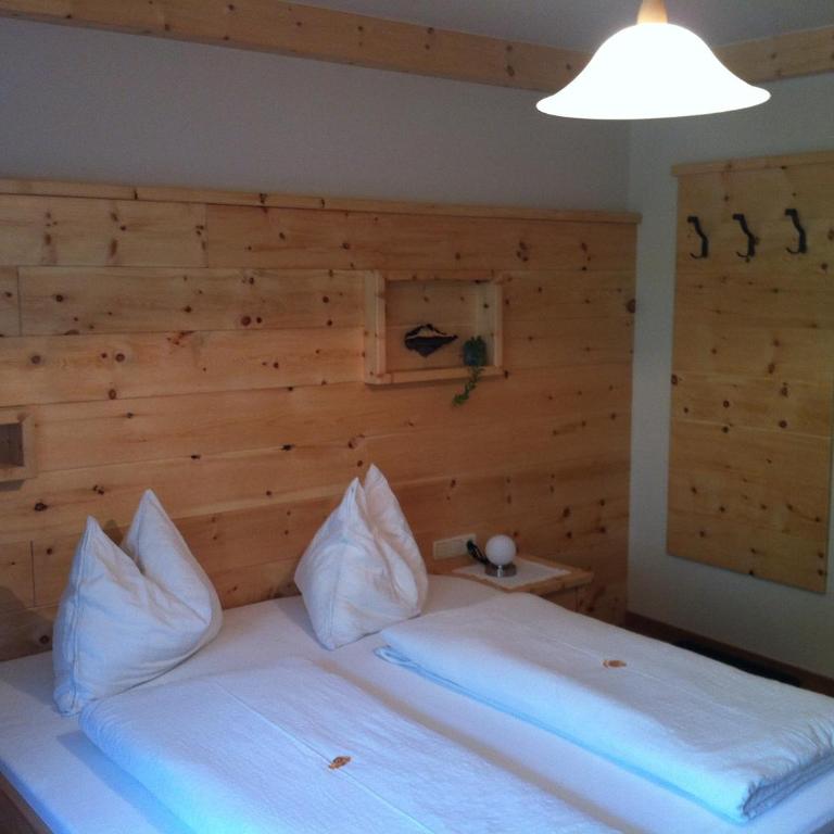 Pension und Apartment Edelweiß - Chambre Double avec Balcon - 23