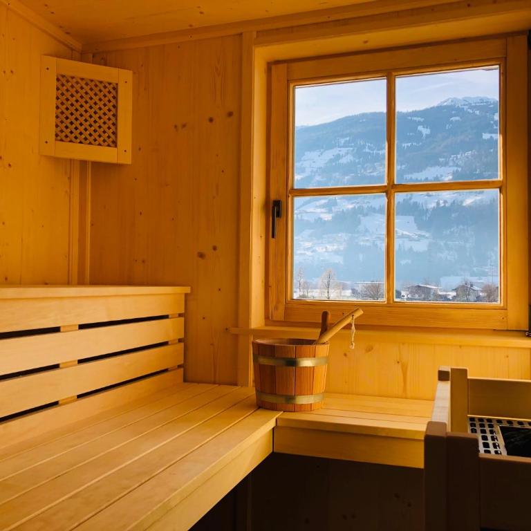 Chalet Dorfbäck - Chalet mit 6 Schlafzimmern und Terrasse - 14