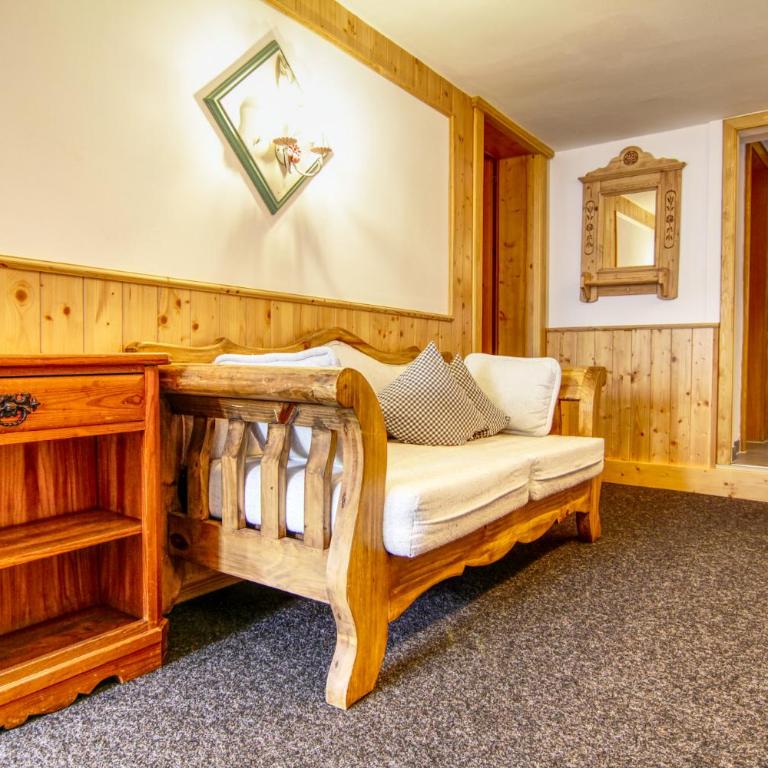 Chalet Dorfbäck - Chalet mit 6 Schlafzimmern und Terrasse - 26
