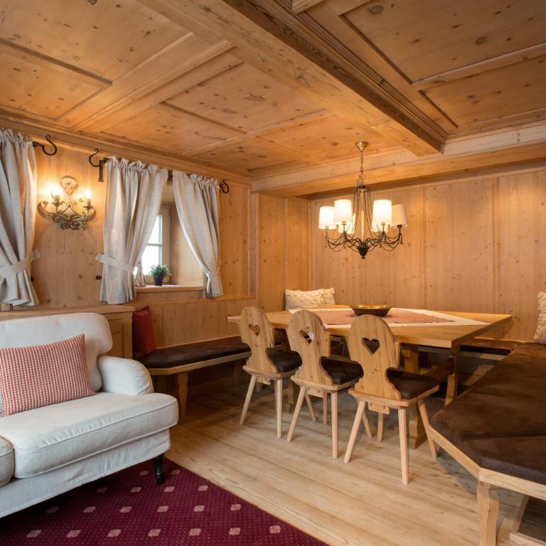 Chalet Dorfbäck - Chalet mit 6 Schlafzimmern und Terrasse - 16