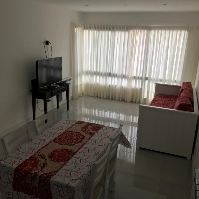 Dpto 4 personas a estrenar con cochera incluida en precio - Apartamento de 1 dormitorio - 13