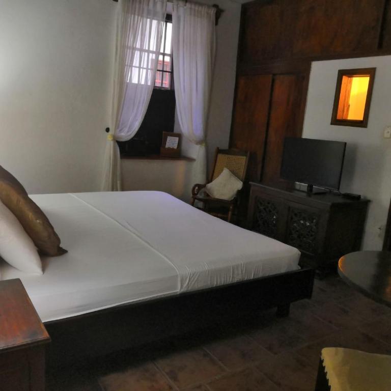 Giron Chill Out Hotel Boutique - Habitación con cama extragrande. - 14