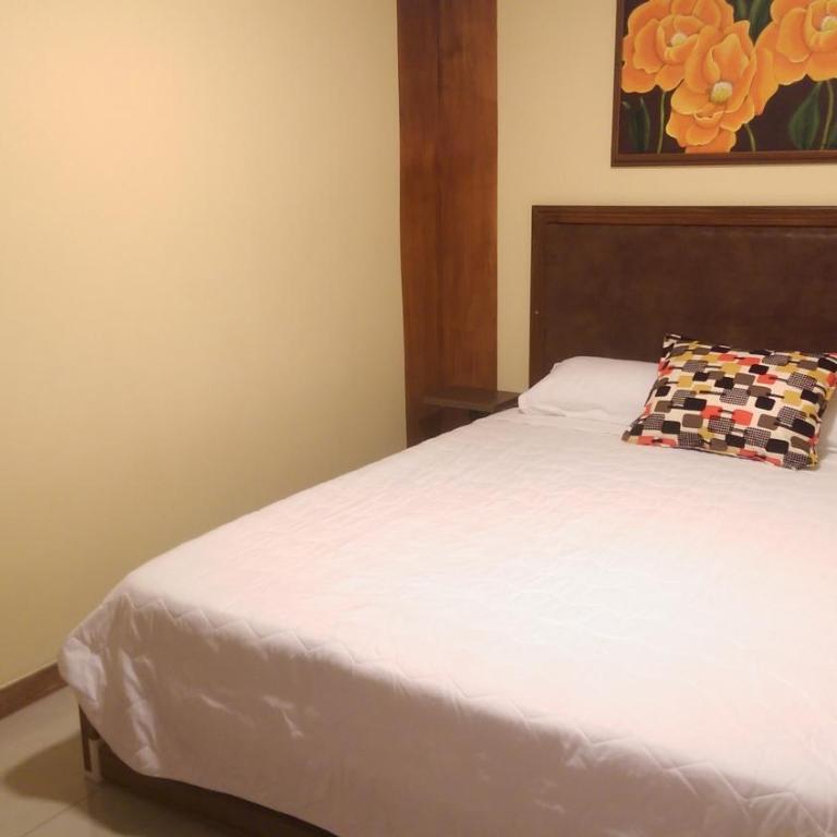 Hotel Bonanza - Habitación Doble Económica - 2