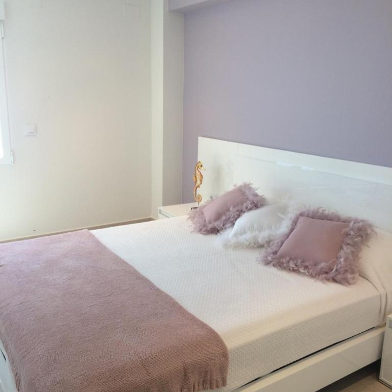 Espléndido apartamento frente al mar - Sólo familias - Beautiful seafront apartment - Apartamento de 3 dormitorios - 5