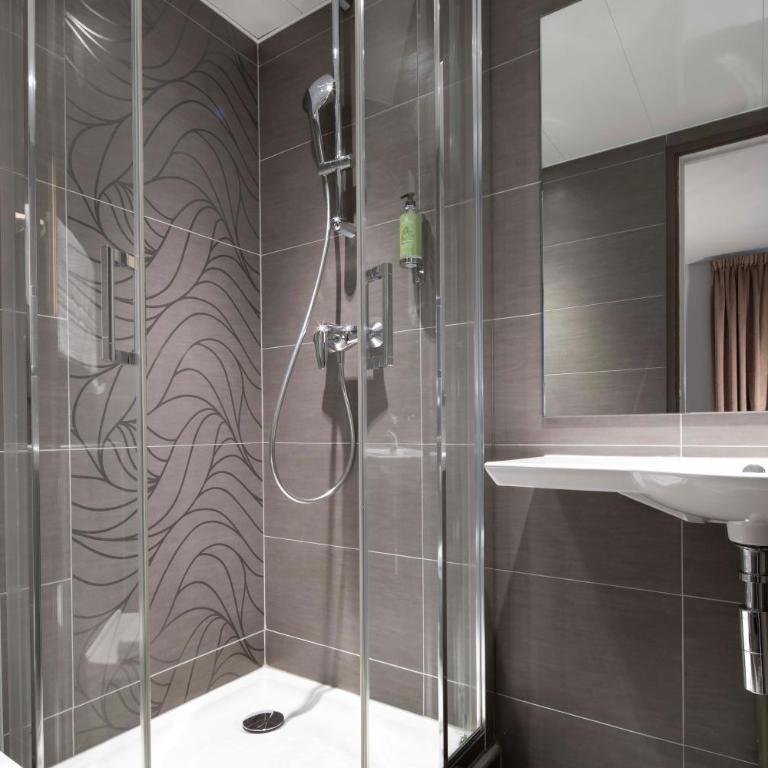 Hôtel Eiffel Saint Charles - Chambre Double Classique - 9