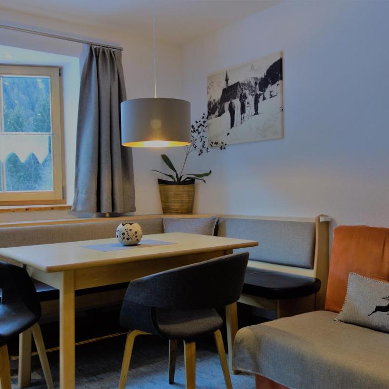 Ferienwohnung Brugger - Apartment mit 1 Schlafzimmer und Balkon - 1
