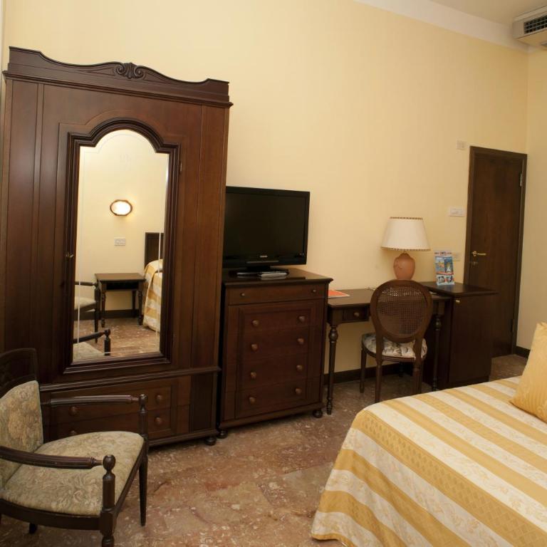 Hotel Milano Helvetia - in centro con piscina - Family Suite - 5