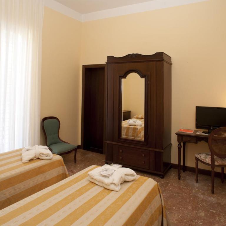 Hotel Milano Helvetia - in centro con piscina - Family Suite - 4