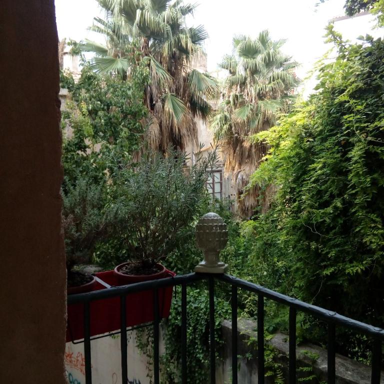 Arimatea Accommodations - King Room with Garden View - 48