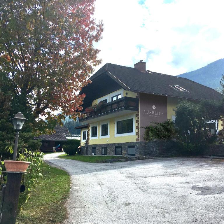 Ausblick Appartements mit Lungaucard - Apartment mit 2 Schlafzimmern - 1