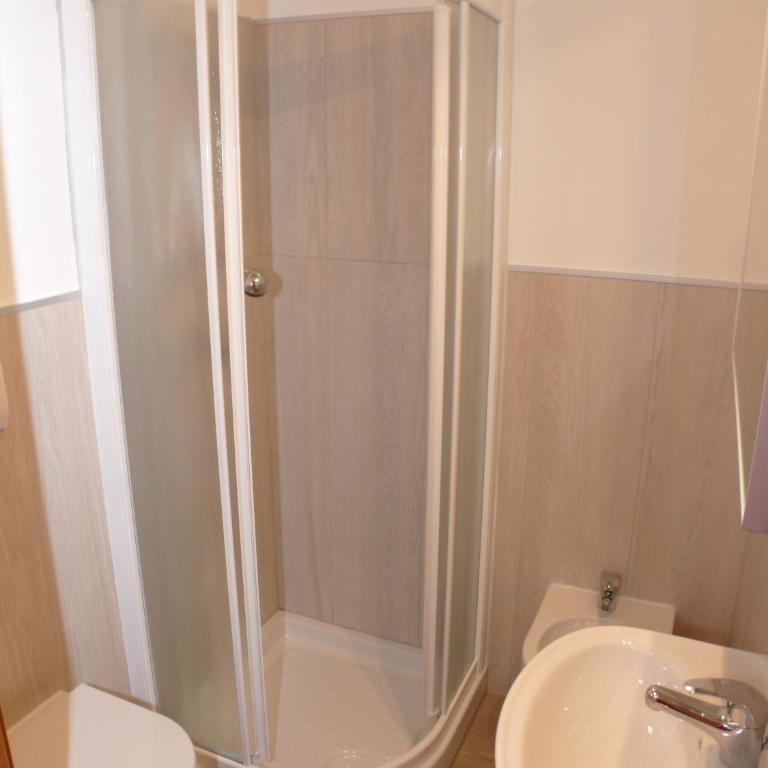 Villaggio Borgo dell'Ulivo - Appartamento con 4 Camere da Letto (10 Adulti) - 8