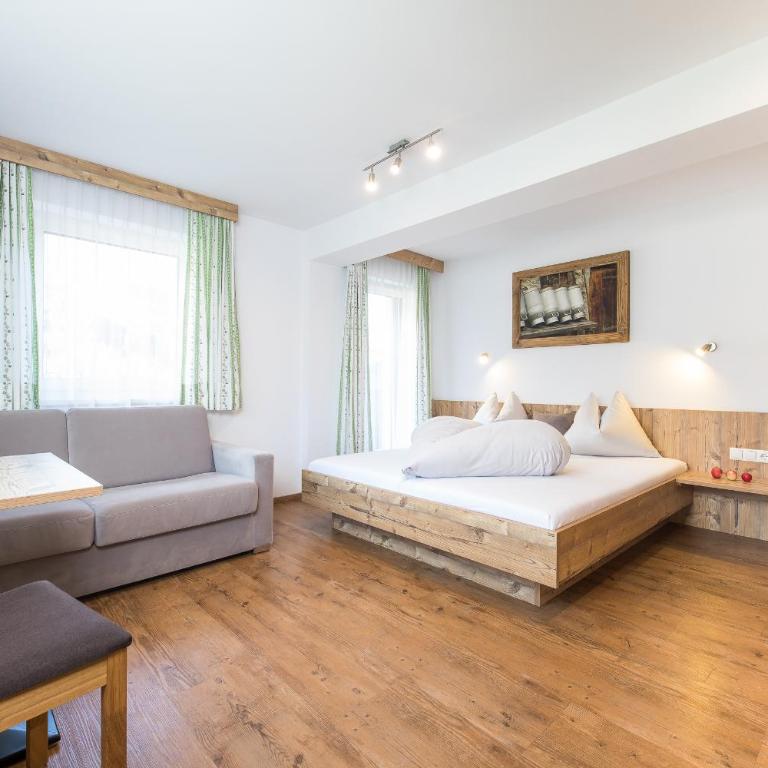 Hieserhof - Comfort Doppelzimmer mit Balkon - 1