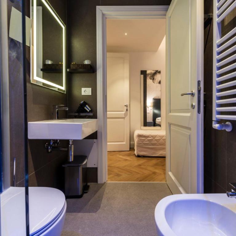 Daphne Guest House - Junior Suite - 1