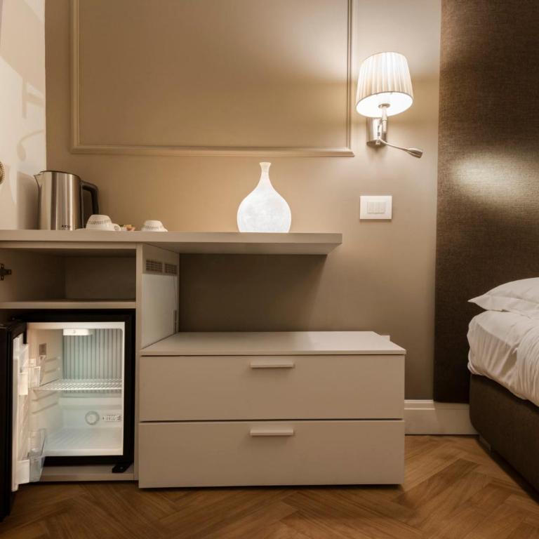 Daphne Guest House - Junior Suite - 6