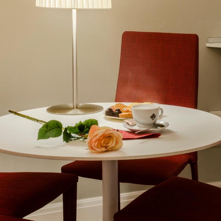 Daphne Guest House - Suite Familiare - 20
