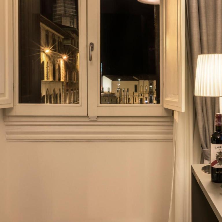 Daphne Guest House - Suite Familiare - 25