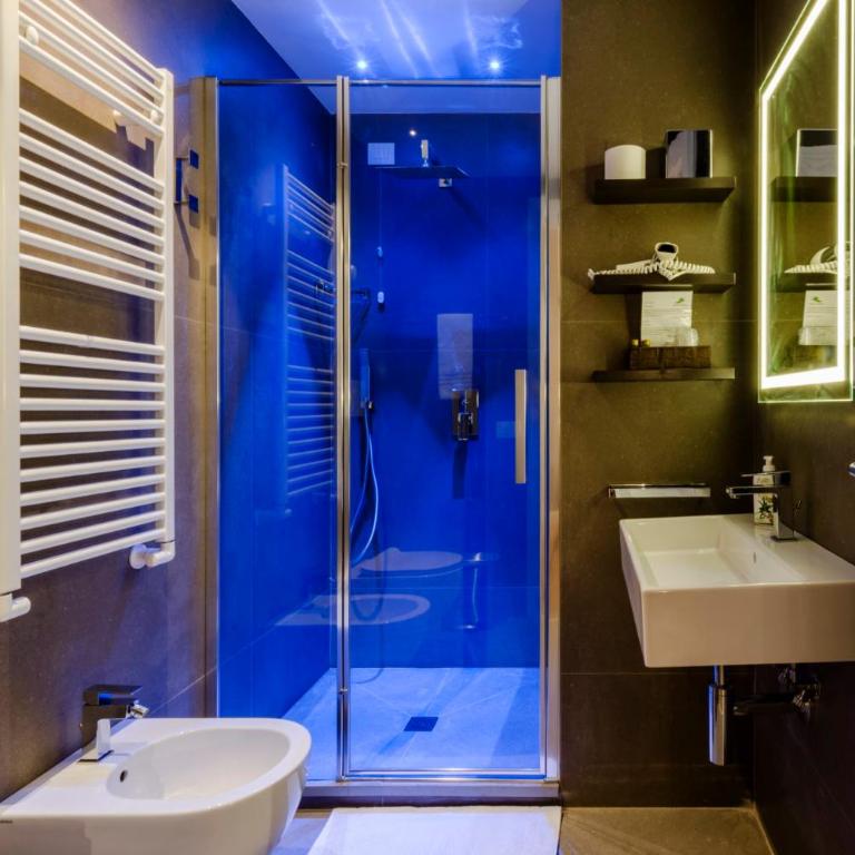 Daphne Guest House - Junior Suite - 10