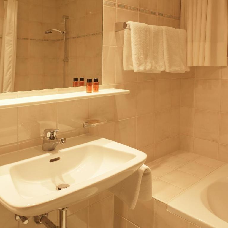 Pension Gallus - Doppelzimmer - 9