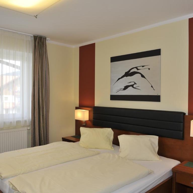 Villa Castelli - Doppelzimmer mit Balkon - 9