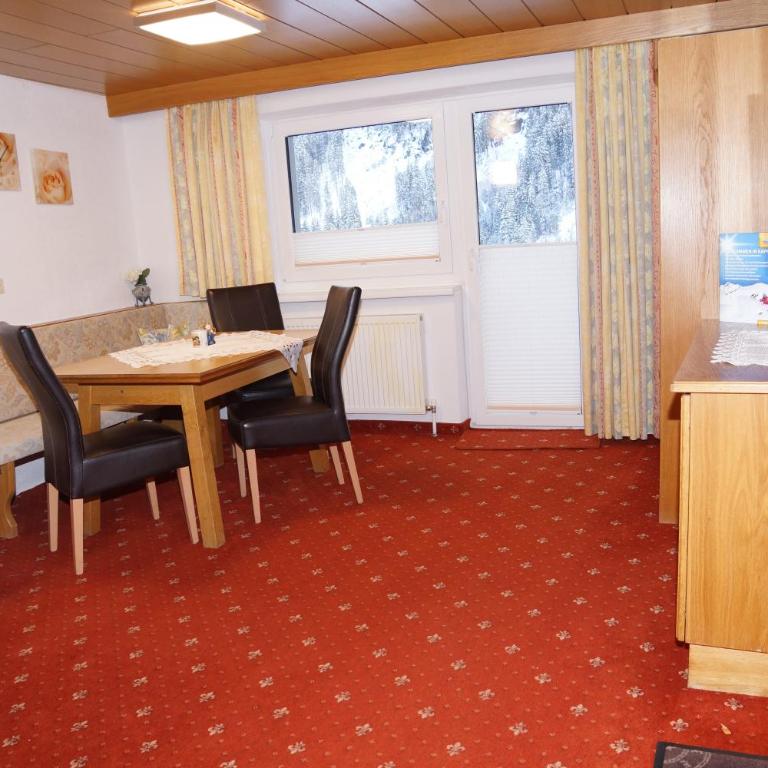 Apart Garni Dorfblick - Apartment mit 1 Schlafzimmer und Terrasse - 1