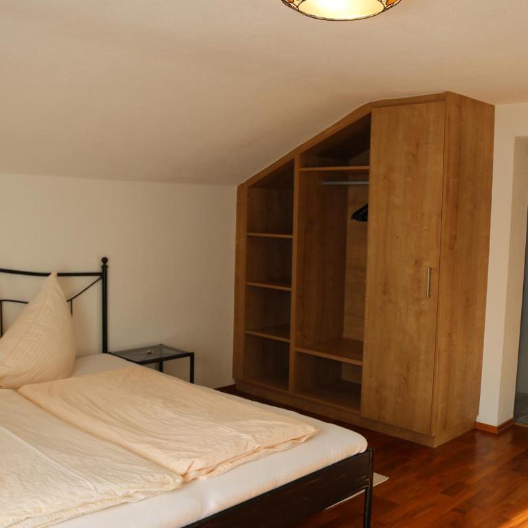 Albert'n Haus - Apartment mit 3 Schlafzimmern - Dachgeschoss - 9