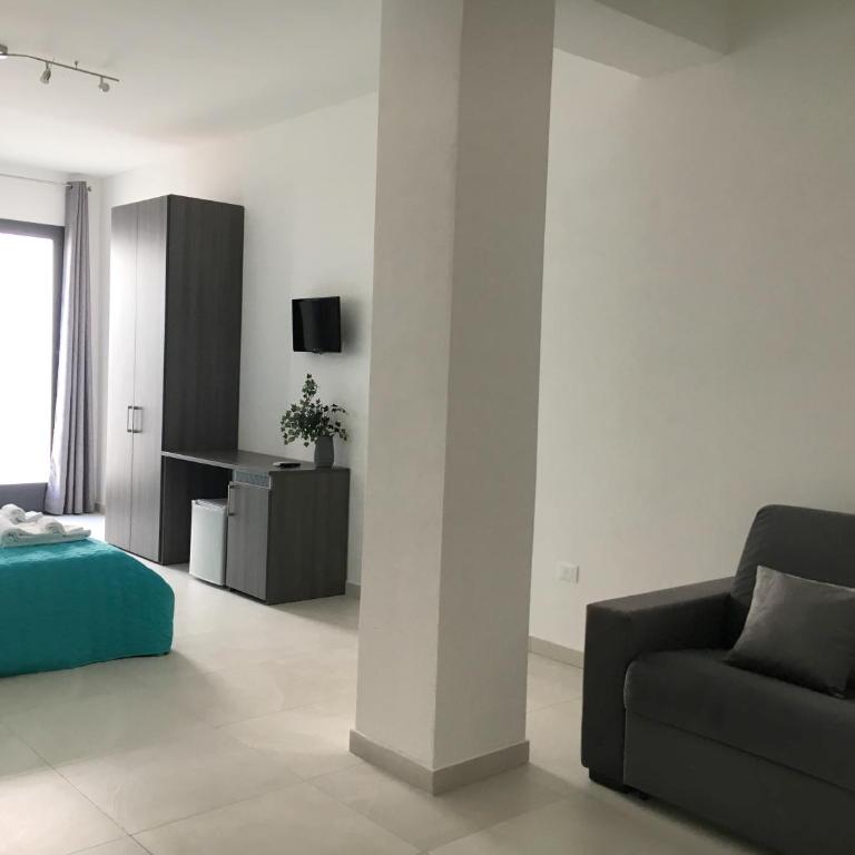 B&B Costa Azzurra - Deluxe Triple Room - 20