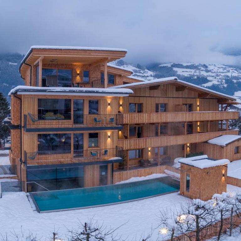 Appartement Zillertal Klee mit Restaurant KleemenTine - One-Bedroom Apartment with Balcony - 10