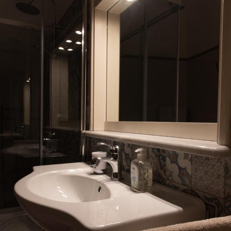 Appartamento Palazzo Pace al Cassaro - Appartamento - 20