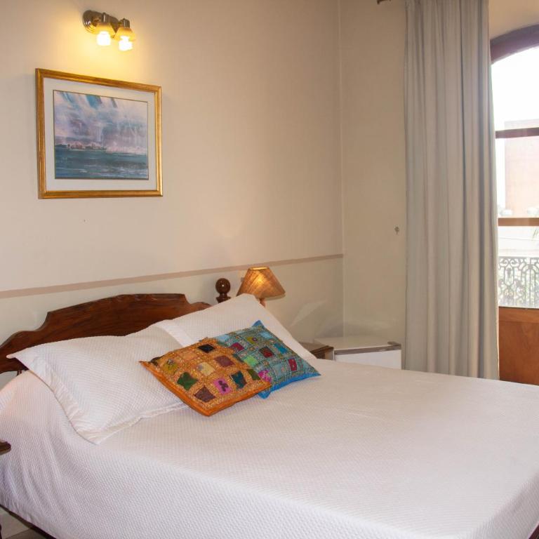 Asuncion Palace - Double Room - 2