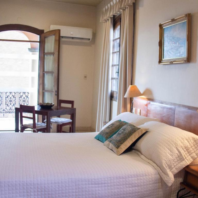 Asuncion Palace - Double Room - 4