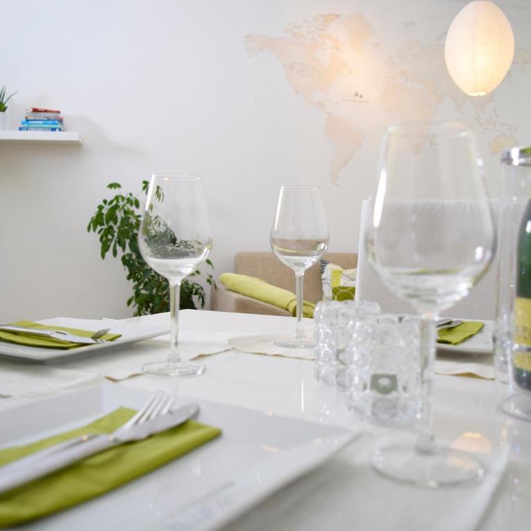 3 Zimmer Zentrum , kontaktloser Check in - Apartment mit 2 Schlafzimmern - 1