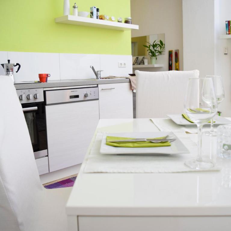 3 Zimmer Zentrum , kontaktloser Check in - Apartment mit 2 Schlafzimmern - 2