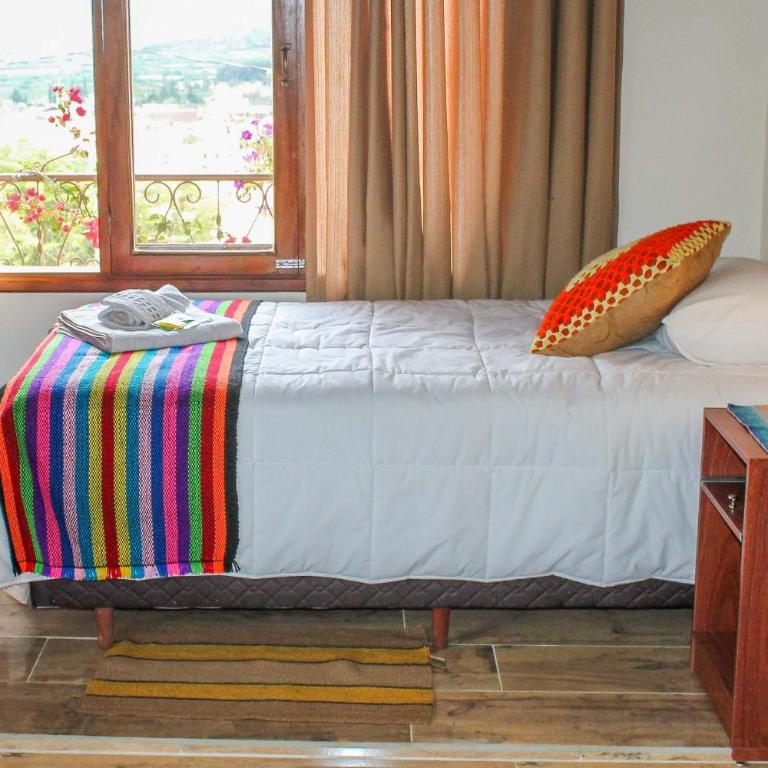 Cabaña El Mirador Vallegrande - Triple Room with Private Bathroom - 7