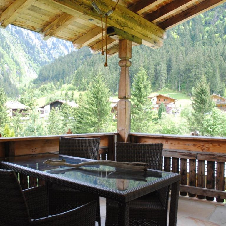 Zillertal Residenz - Three-Bedroom Apartment - 37