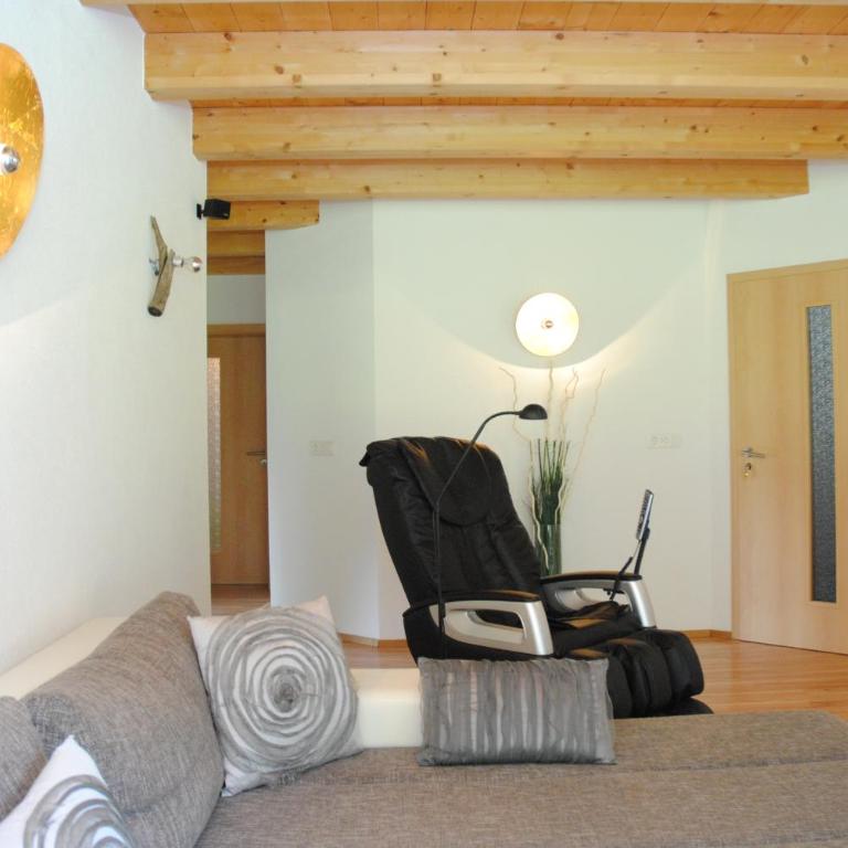 Zillertal Residenz - Three-Bedroom Apartment - 43