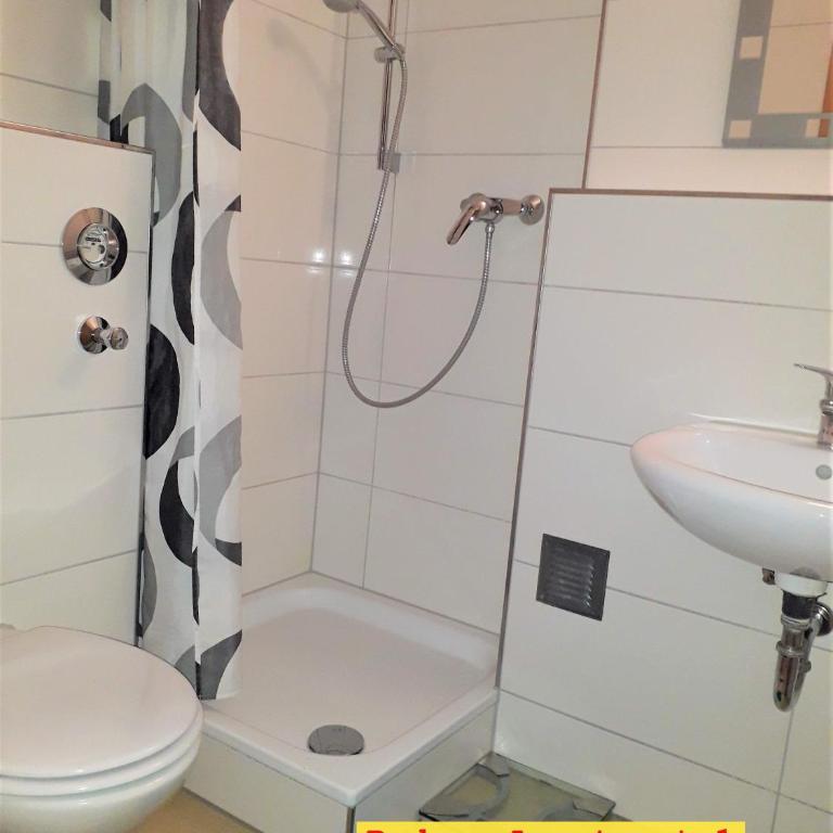 Doppel-Appartement Salzbrunner Str. 11, Langwasser Mitte - Apartment mit 2 Schlafzimmern - 7