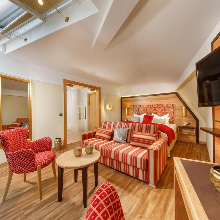 Hotel Schlosskrone - Junior Suite Panorama - 2