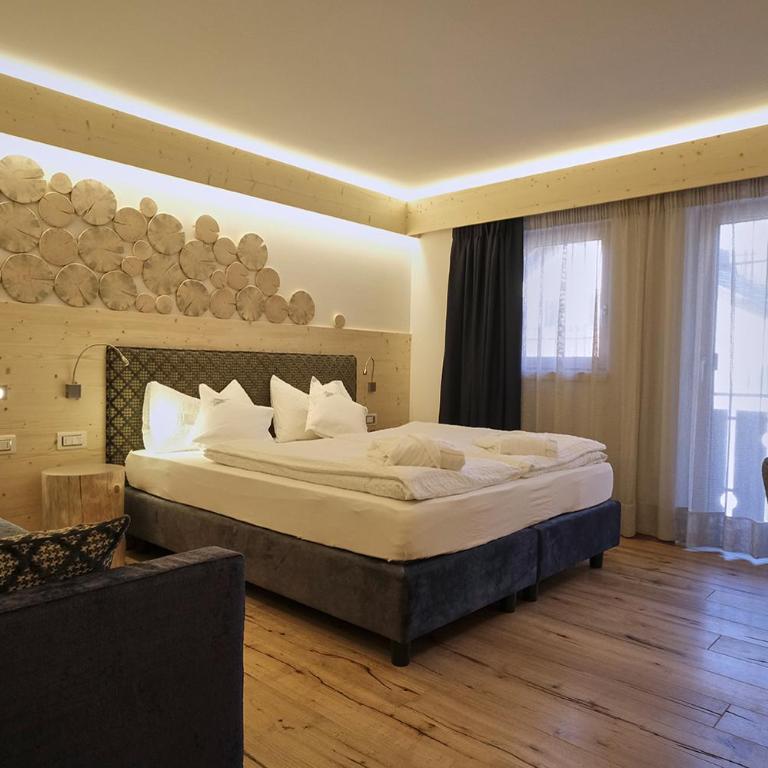 Cimon Dolomites Hotel - Camera Queen con Balcone - 4