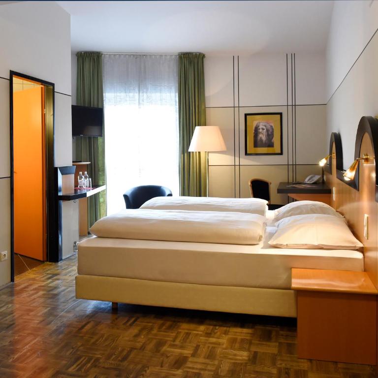 Hotel Fuchspalast - Doppelzimmer - 4