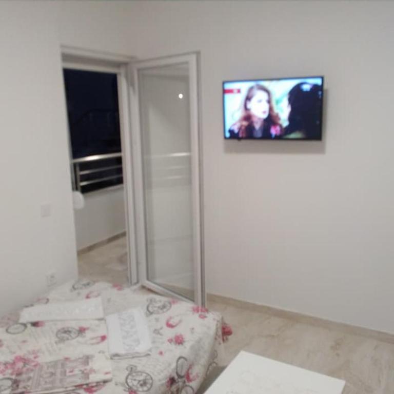 Apartmani M&V - Apartman Tipa "Suite" sa 1 Spavaćom Sobom - 2