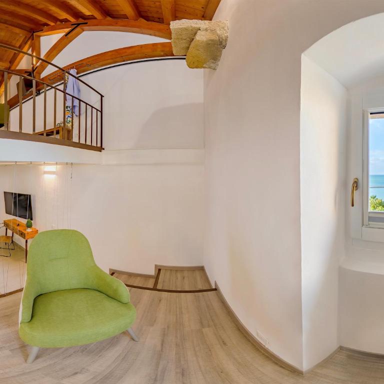 Le Maestranze Deluxe Rooms - Suite Deluxe con Vista Mare - 5