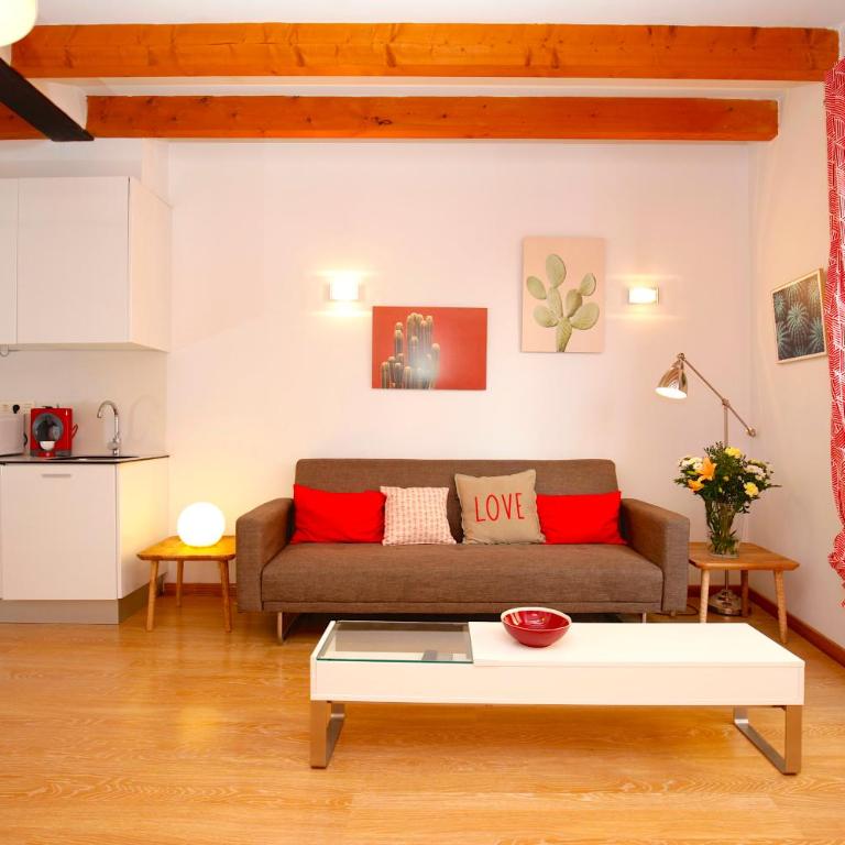 Sant Miquel Homes - Turismo de interior - Apartamento con balcón - 8