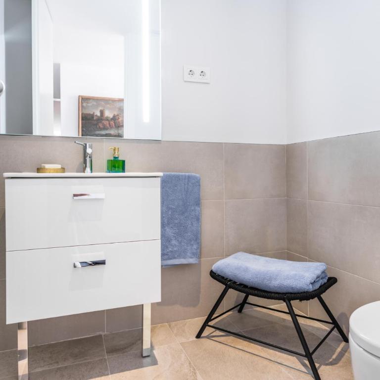 Waou Plaza de España VII - Alquiler Corta Duración - Standard Apartment - 9
