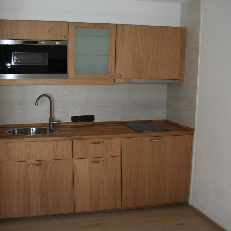Gästehaus Sonnenbichl - Apartment mit 1 Schlafzimmer und Balkon - 3