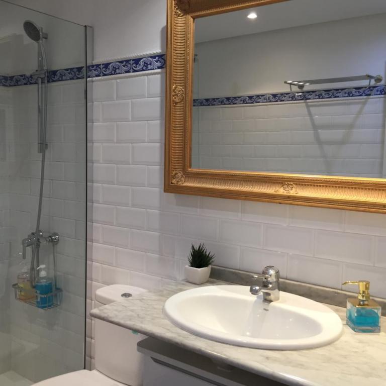 Ubicacion Perfecta/Baño Privado - Habitación con cama grande - 7
