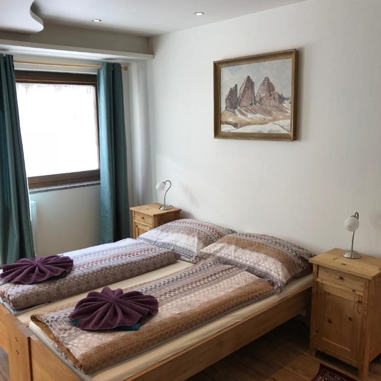 Tuxie Haus - Studio with Extra Bed - 2