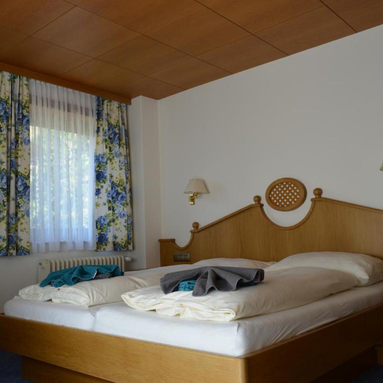 Frühstückspension Christina - Superior Doppelzimmer mit Balkon - 6