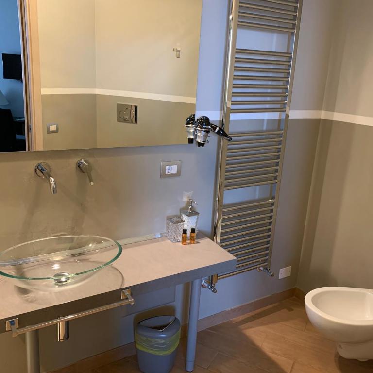 Residenza Ca' degli Enzi - Camera Matrimoniale Comfort con Vista Città - 7