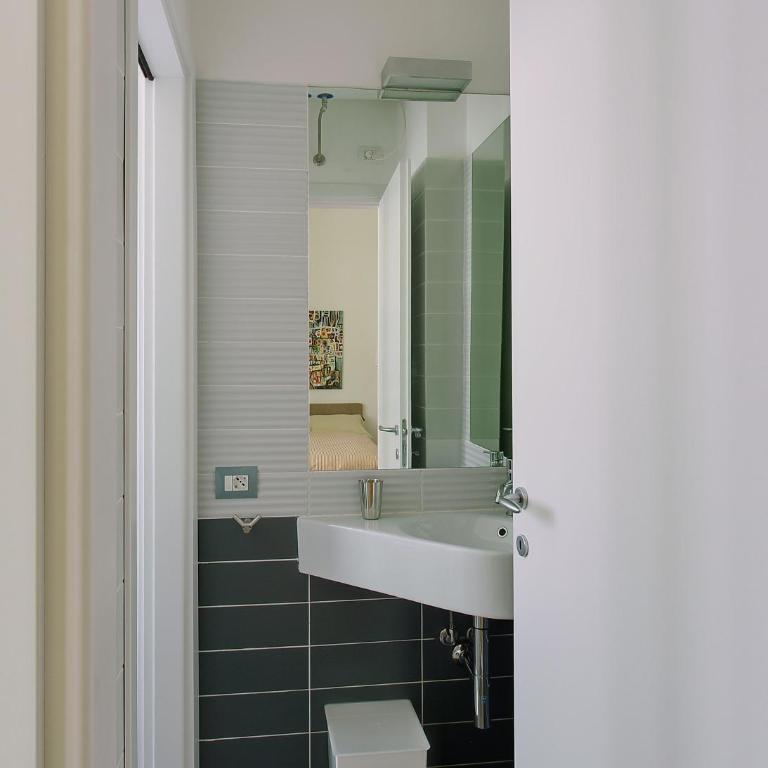 Milan Apartment Rental - Large Studio Apartment - 11